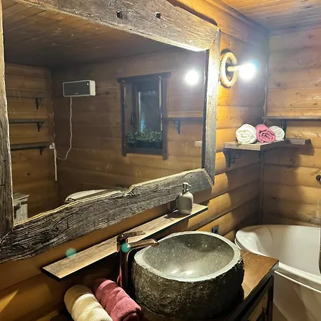 Kosmajska Bajka 홀리데이파크 Rogaca (Sopot)